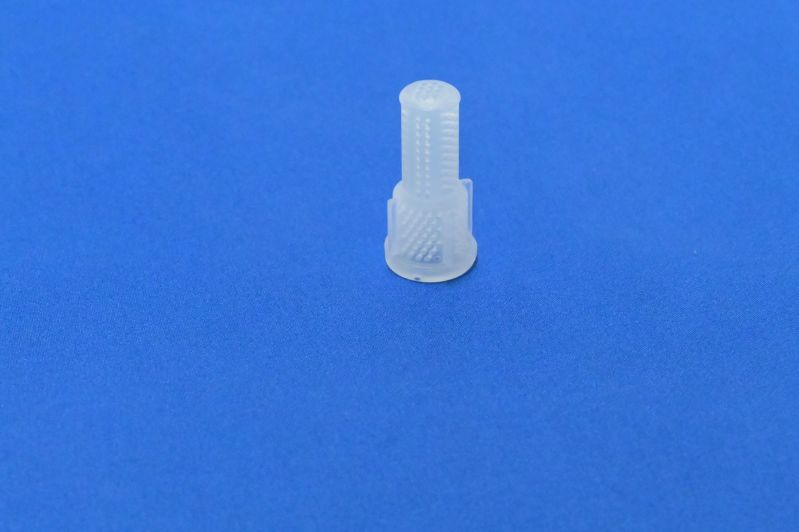 Majhen filtrirni element cev